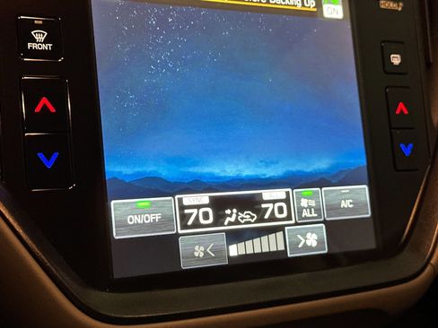 New 2025 Subaru Crosstrek 2.5i Limited w/ Crosstrek Mirror Package image 23