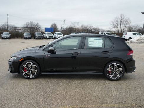 New 2026 Volkswagen GTI SE image 10