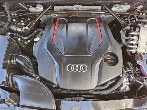 Used 2023 Audi SQ5 Prestige w/ Prestige Package AWD/4WD image 28