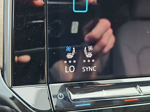 New 2026 Volkswagen Atlas SE AWD/4WD image 11