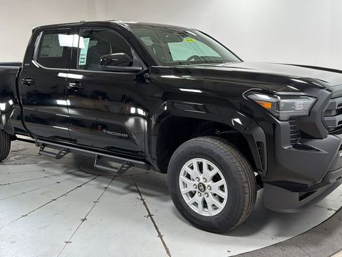 New 2026 Toyota Tacoma SR5 image 3