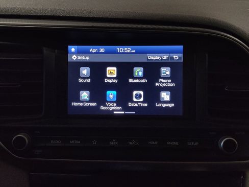 Used 2019 Hyundai Elantra SEL FWD image 25