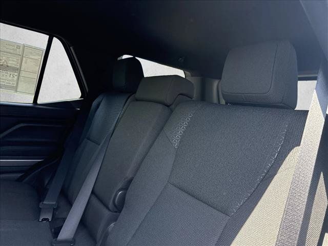New 2026 Toyota 4Runner SR5 AWD/4WD image 25