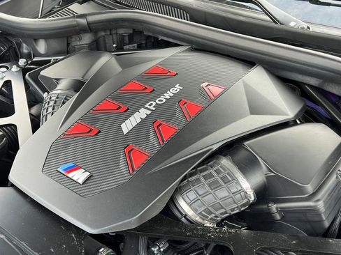 Used 2025 BMW X5 M Competition w/ Luggage Compartment Package image 45