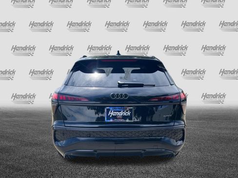 Used 2026 Audi Q3 quattro 2.0T AWD/4WD image 8