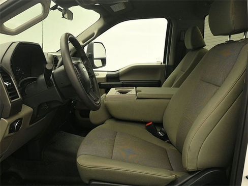 Used 2022 Ford F350 XL w/ Power Equipment Group image 10