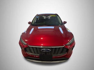 Used 2025 Ford Escape SE video 3