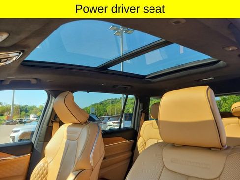 Used 2022 Jeep Grand Cherokee L Summit AWD/4WD image 25
