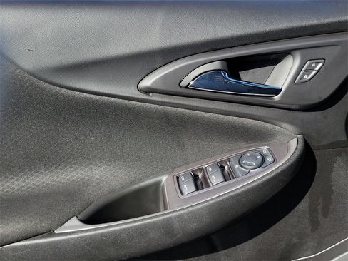 Used 2023 Chevrolet Malibu LT image 16