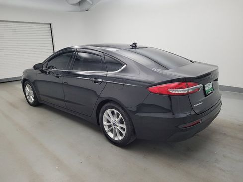 Used 2019 Ford Fusion SE FWD image 3