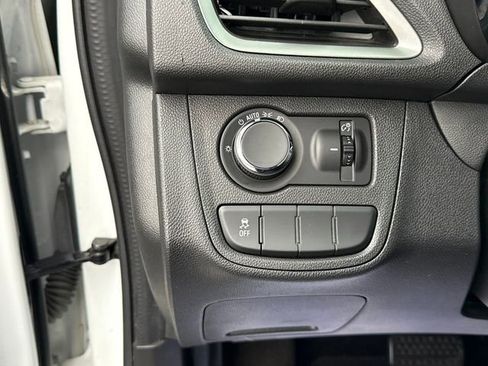 Used 2022 Chevrolet Spark LS image 19