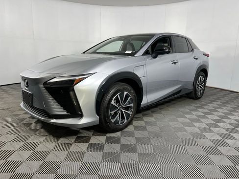 Used 2023 Lexus RZ 450e Premium image 10