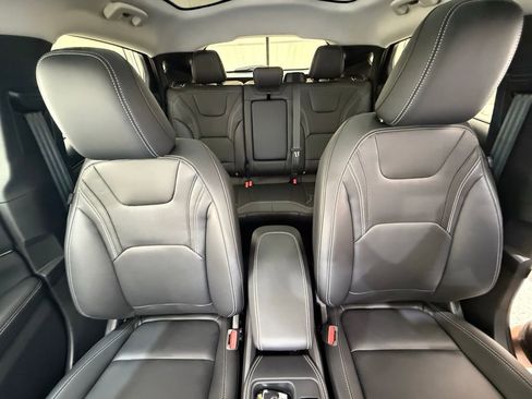 New 2025 Ford Mustang Mach-E Premium image 27