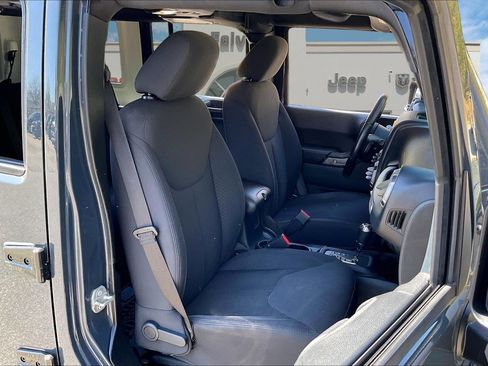 Used 2016 Jeep Wrangler Unlimited Sport w/ Quick Order Package 24S AWD/4WD image 7