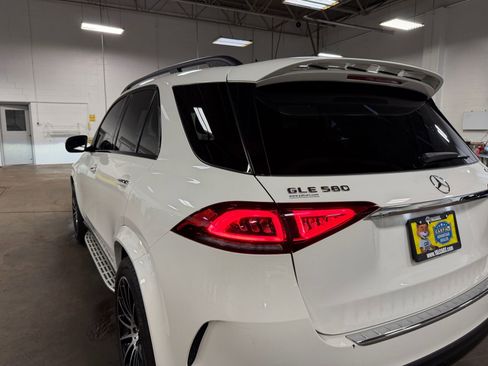 Used 2020 Mercedes-Benz GLE 580 4MATIC image 46
