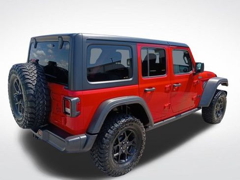 Used 2025 Jeep Wrangler Unlimited Sport AWD/4WD image 5