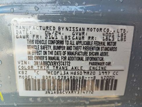Used 2024 Nissan Sentra SV w/ SV Premium Package FWD image 9