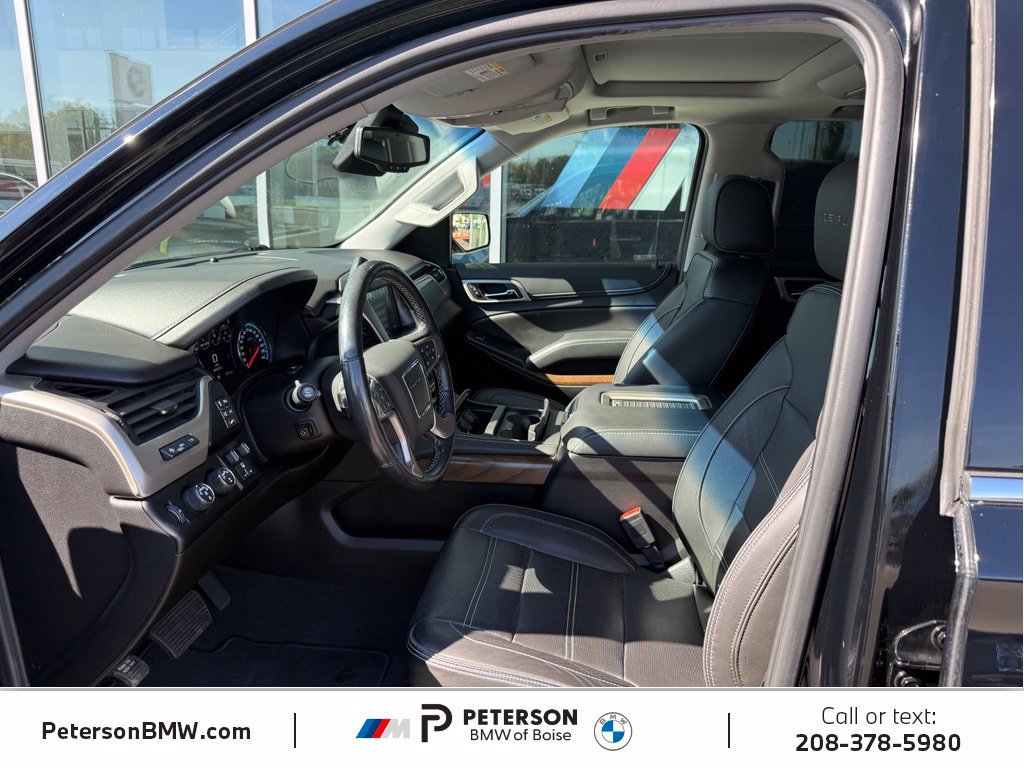 Used 2019 GMC Yukon Denali w/ Denali Ultimate Package AWD/4WD image 13