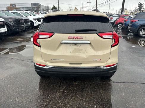 Used 2022 GMC Terrain AT4 w/ LPO, Floor Liner Package image 6