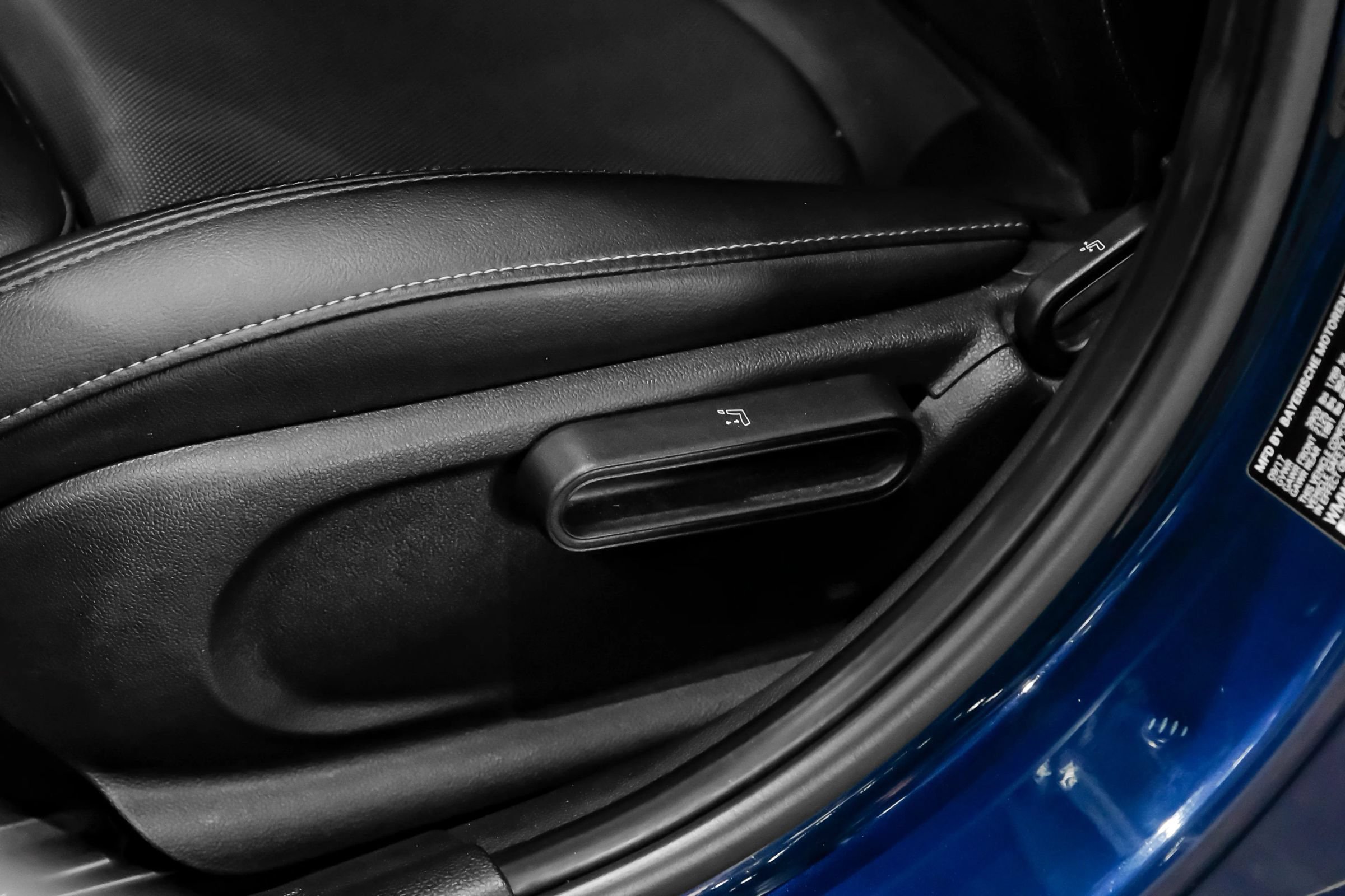 Used 2018 MINI Cooper S w/ Premium Package FWD image 36