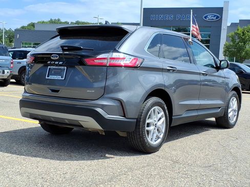 Used 2024 Ford Edge SEL w/ Convenience Package AWD/4WD image 7