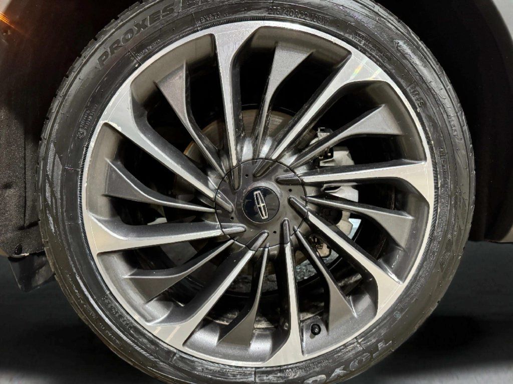 Used 2023 Lincoln Aviator Reserve w/ Equipment Group 201A AWD/4WD image 30