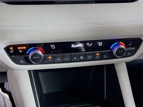 Used 2018 MAZDA MAZDA6 Signature image 18