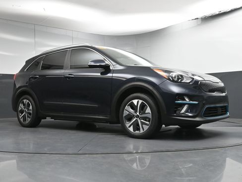 Used 2022 Kia Niro EX Premium image 25