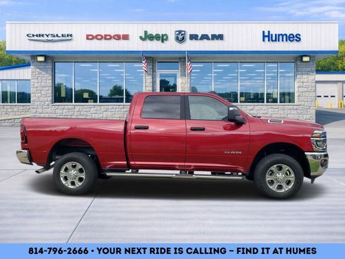 Used 2026 RAM 2500 Big Horn AWD/4WD image 2