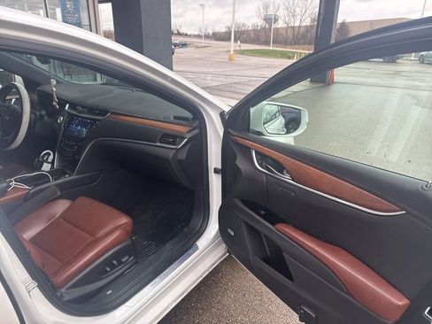 Used 2016 Cadillac XTS Luxury w/ Driver Awareness Package image 6