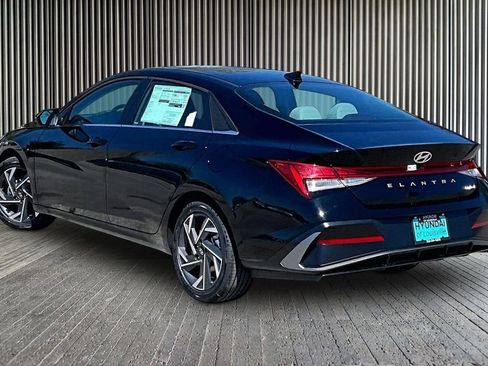 New 2026 Hyundai Elantra Limited image 3