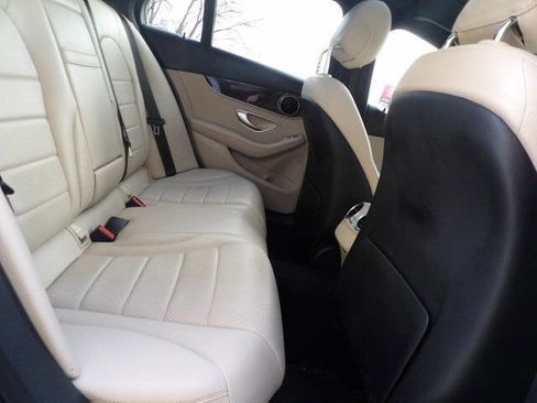 Used 2018 Mercedes-Benz C 300 4MATIC Sedan image 28