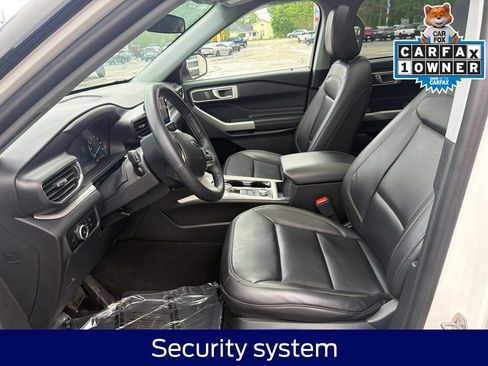 Used 2023 Ford Explorer XLT w/ Equipment Group 202A AWD/4WD image 23