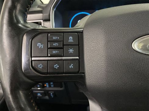 Used 2022 Ford F150 Platinum w/ FX4 Off-Road Package image 21