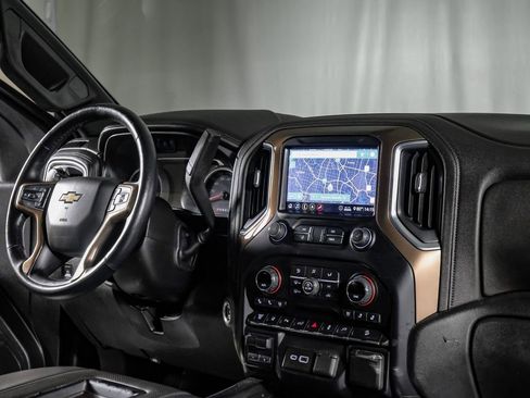 Used 2020 Chevrolet Silverado 2500 High Country w/ Z71 Off-Road Package AWD/4WD image 24