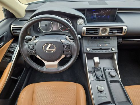 Used 2015 Lexus IS 250 RWD image 14
