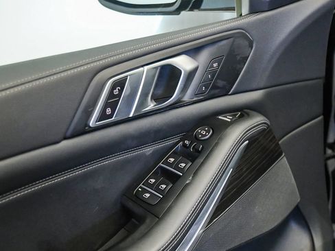 Used 2023 BMW X5 sDrive40i w/ M Sport Package RWD image 24