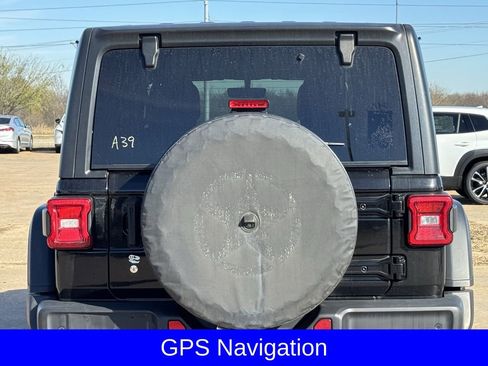 Used 2018 Jeep Wrangler Unlimited Rubicon image 6