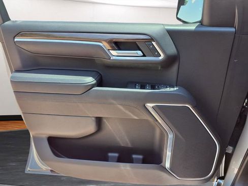 Certified 2023 Chevrolet Silverado 1500 RST AWD/4WD image 15