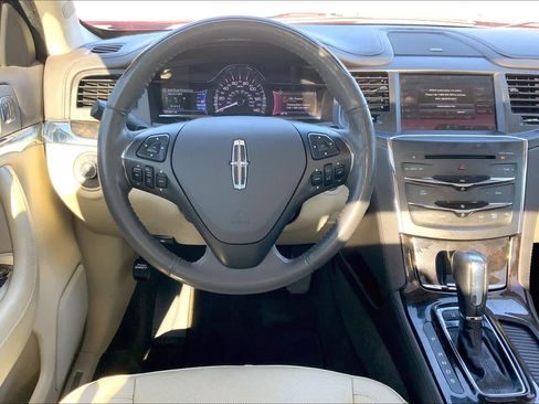 Used 2014 Lincoln MKS AWD w/ Equipment Group 201A image 5