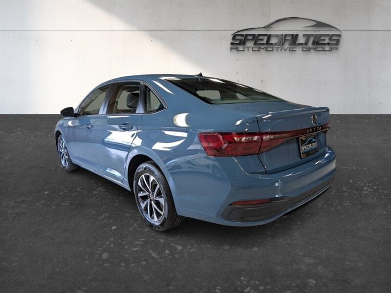 Used 2025 Volkswagen Jetta S FWD image 8