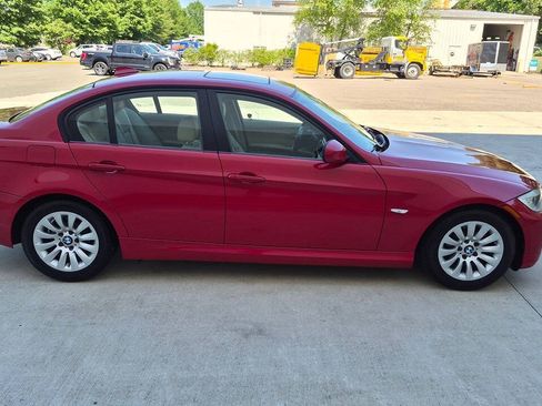 Used 2009 BMW 328i Sedan RWD image 9
