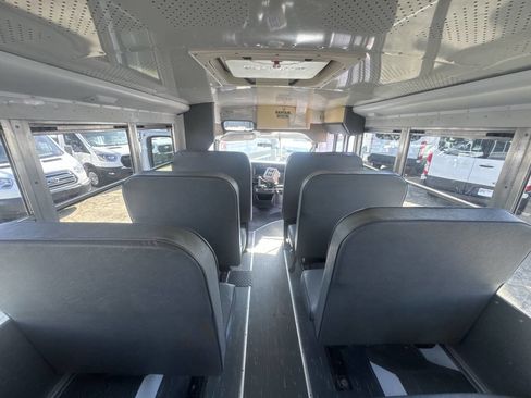 Used 2006 Chevrolet Express 3500 w/ School Bus Package image 11