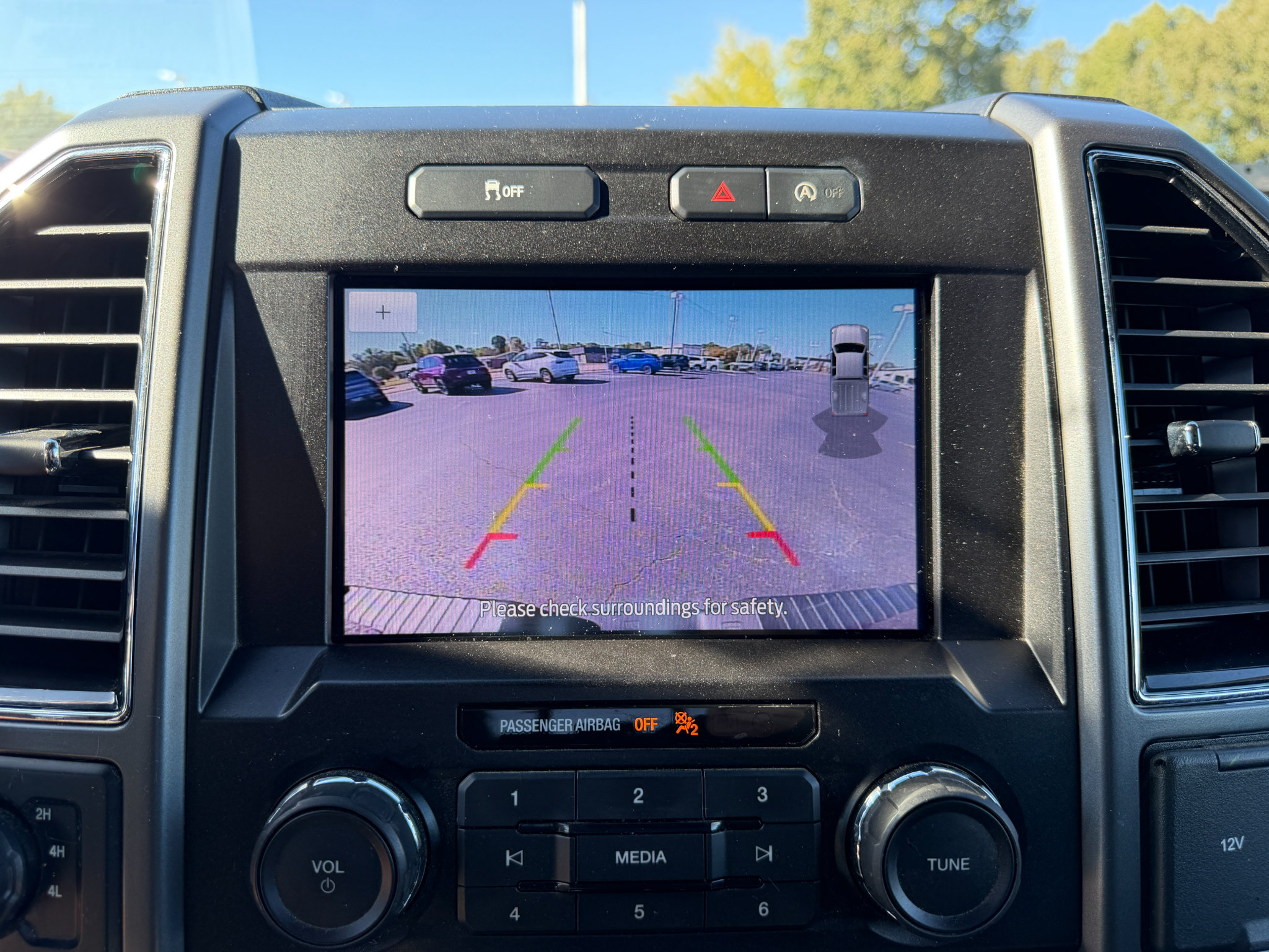 Used 2020 Ford F150 XLT w/ Equipment Group 302A Luxury AWD/4WD image 44