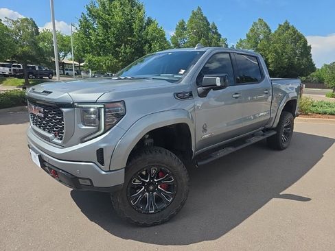 Used 2024 GMC Sierra 1500 AT4 w/ Technology Package AWD/4WD image 2