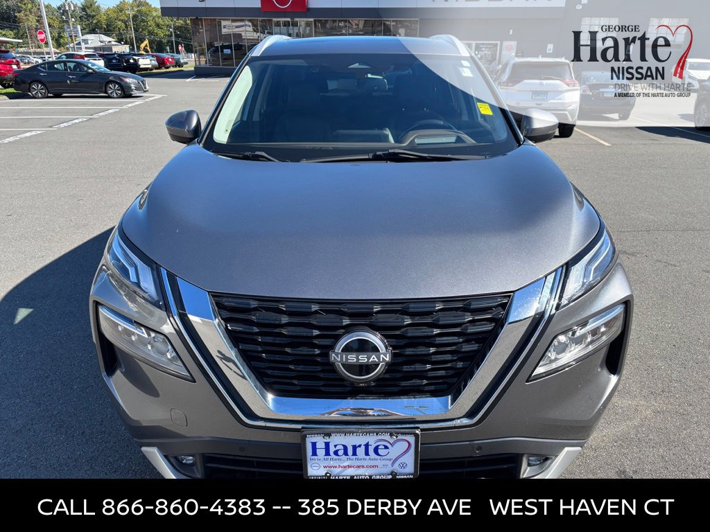 Certified 2022 Nissan Rogue Platinum w/ Head-Up Display Package AWD/4WD image 2