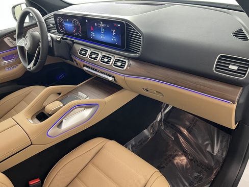 New 2026 Mercedes-Benz GLE 450 450 4MATIC image 26