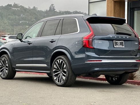 New 2026 Volvo XC90 T8 Ultra w/ Protection Package Premier AWD/4WD image 6