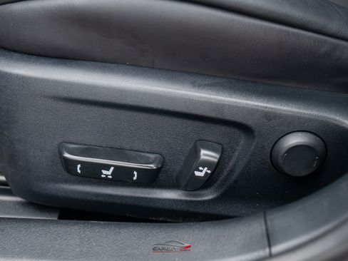 Used 2016 Lexus IS 300 AWD w/ F Sport Package image 40