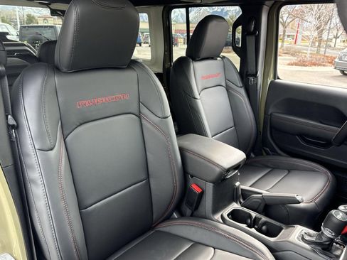 New 2025 Jeep Wrangler Unlimited Rubicon w/ Steel Bumper Group image 33